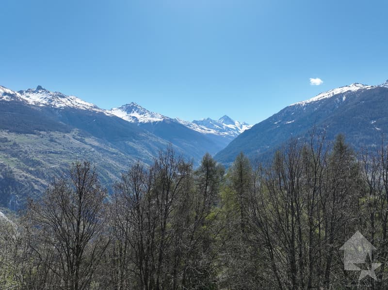 Terrain aux Masses avec vue dégagée (4)