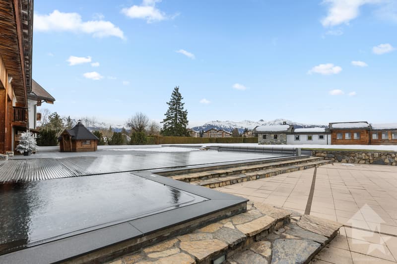 Studio entièrement rénové au centre de Crans-Montana (12)