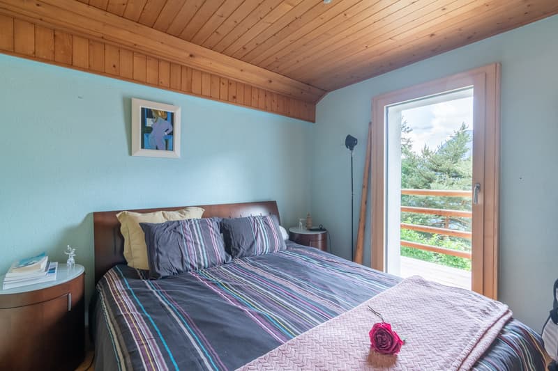 Magnifique chalet rénové sur une parcelle de 3'932 m2 (11)