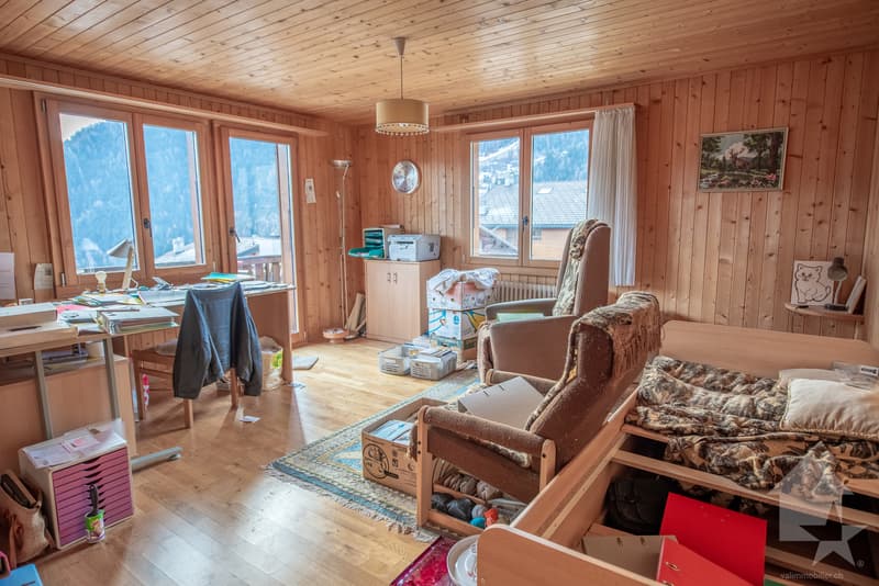 Charmant chalet de 5.5p, belle situation au centre de la station (11)