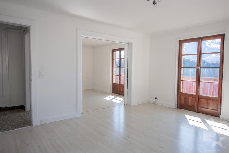 Appartement de 5.5 pièces + grange/garage, splendide vue, calme, ensoleillé (5)
