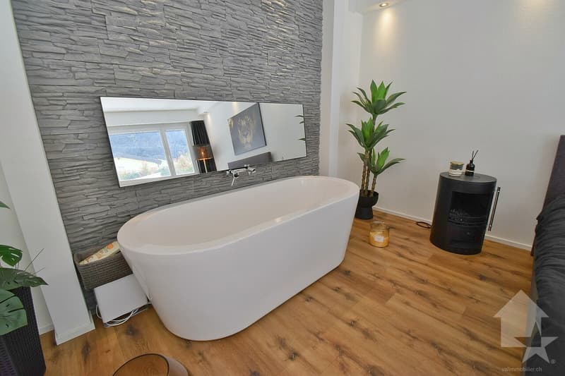 Joli 4.5 pièces, complètement rénové avec une grande terrasse (7)