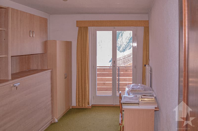 Spacieux app. de 4.5 pièces de 108 m2, 2 balcon, vue sur les Alpes (5)