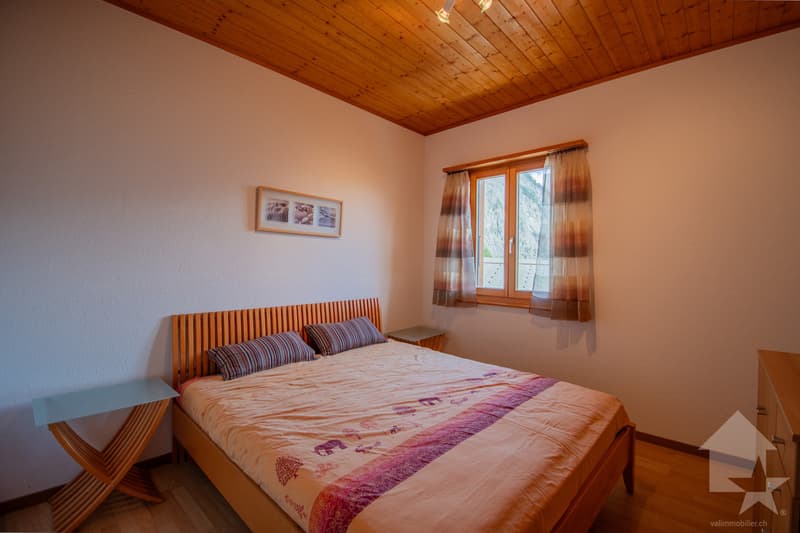 Chalet alpin avec studio indépendant et vue panoramique (9)