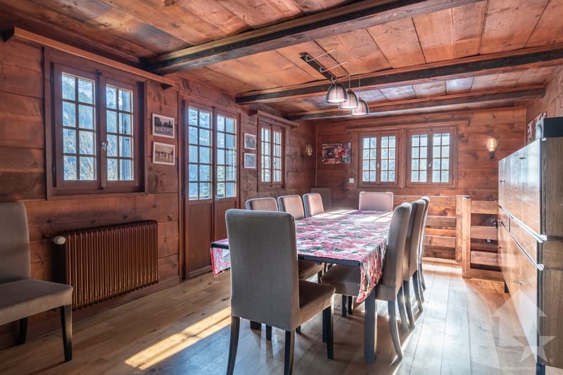 Spacieux chalet au coeur de la nature (4)
