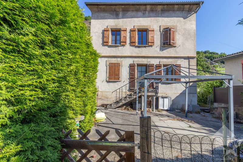 Opportunité rare de façonner un bout d'histoire au coeur du Valais (12)