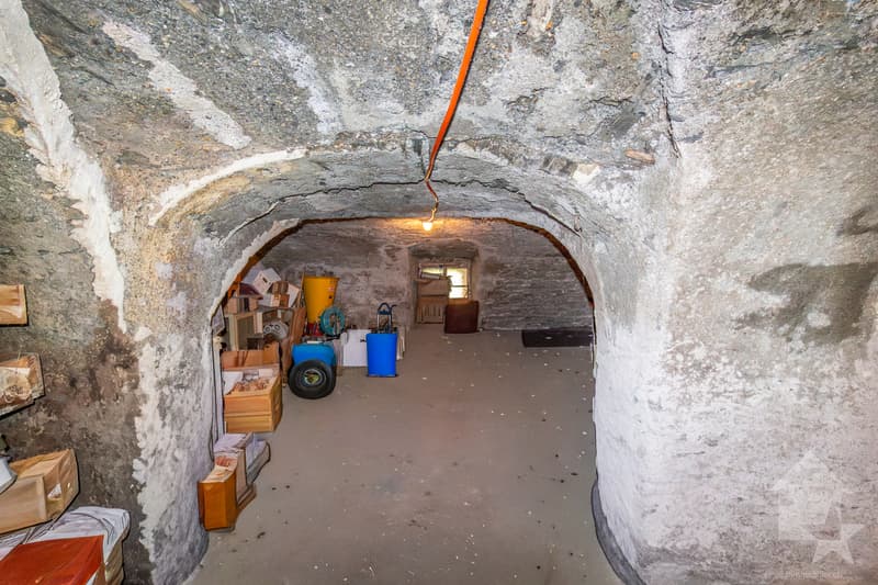Opportunité rare de façonner un bout d'histoire au coeur du Valais (9)