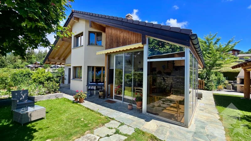 Superbe villa dans un quartier très prisé de Lens (4)