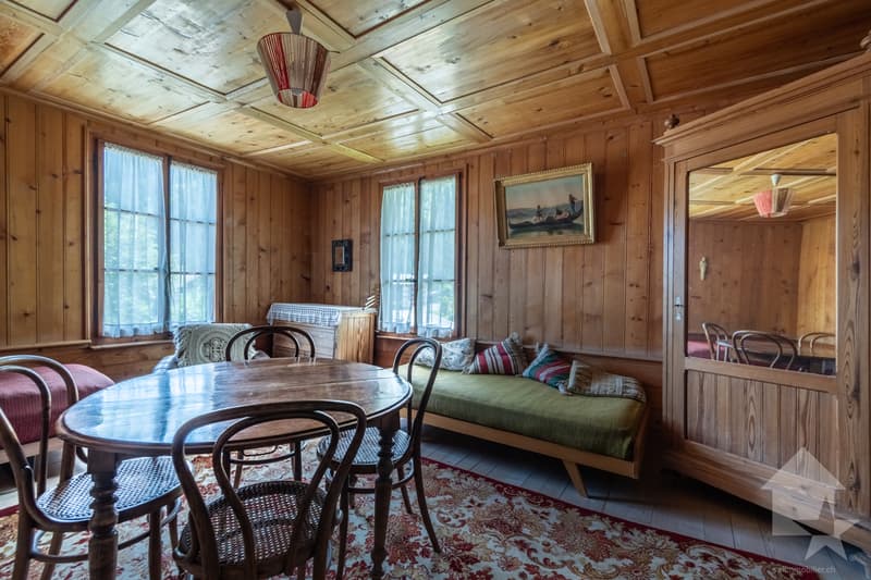 Authentique chalet de caractère au coeur de Morgins (9)