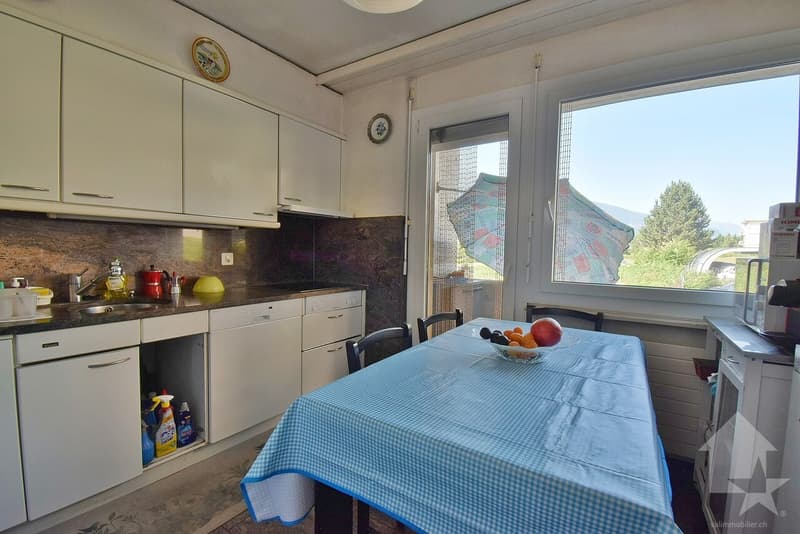Joli 4.5 pièces près du centre de Sierre ! (6)