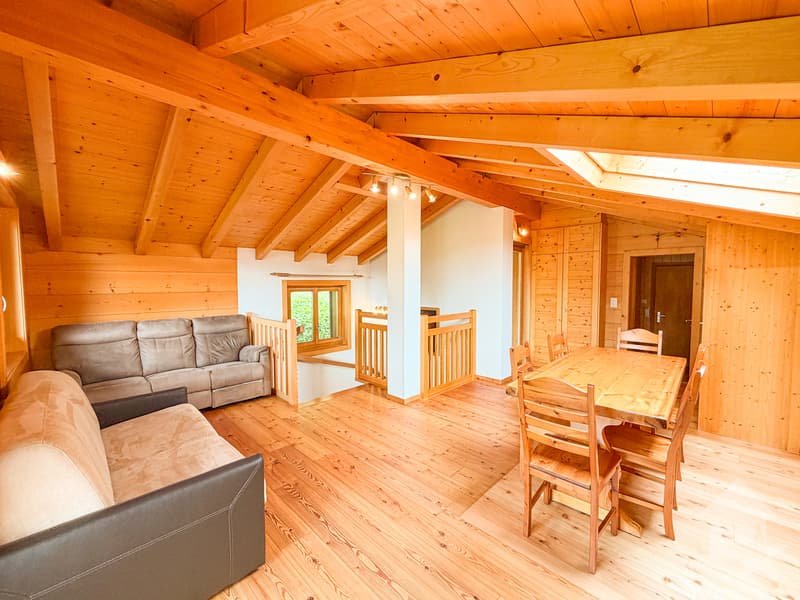 Maison chaleureuse pleine de charme avec vue panoramique (8)