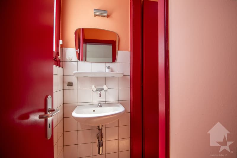 Deux locaux commerciaux au coeur de Fully (6)