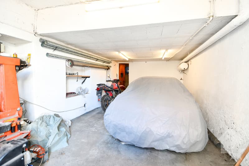 Maison villageoise au coeur de Fully à rénover (8)