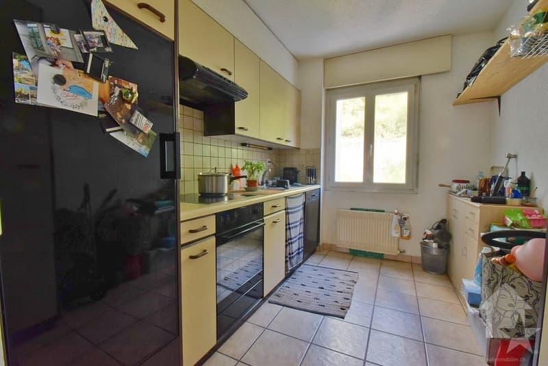 Joli 3.5 pièces au centre ville de Sion avec locataires (7)