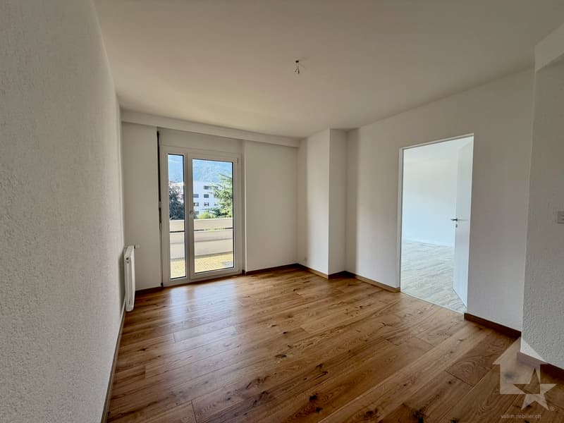 Bel appartement 4.5 pièces, situé à proximité des commodités (3)