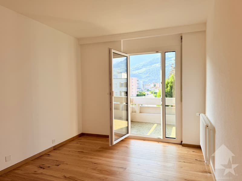 Bel appartement 4.5 pièces, situé à proximité des commodités (11)
