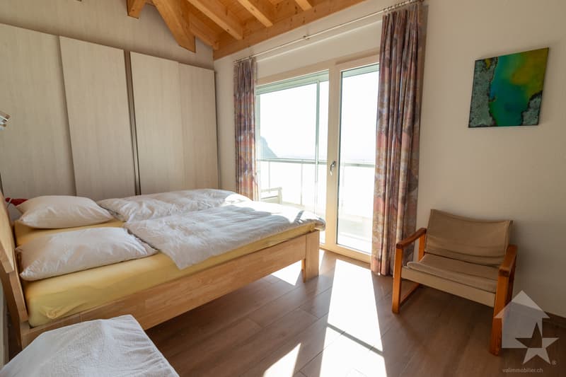 Magnifique appartement mansardé de 4,5 pces (10)