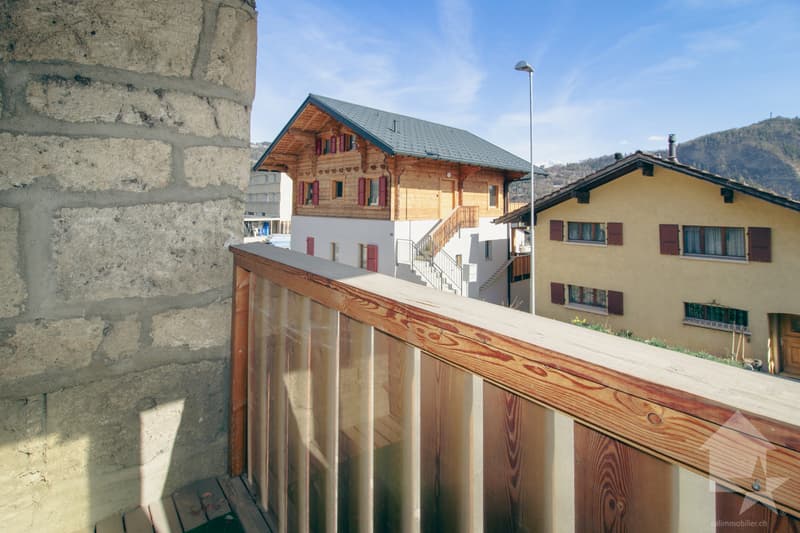 Grange rénovée de 4.5 pièces de 107 m2 habitables avec jardin de 40 m2 (5)