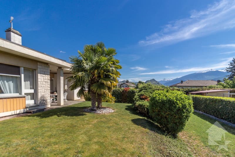 Charmante villa de 6.5 pcs avec magnifique jardin, situation idéale et calme (7)