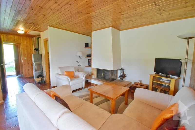 Magnifique chalet à la montagne avec une vue splendide et panoramique (10)