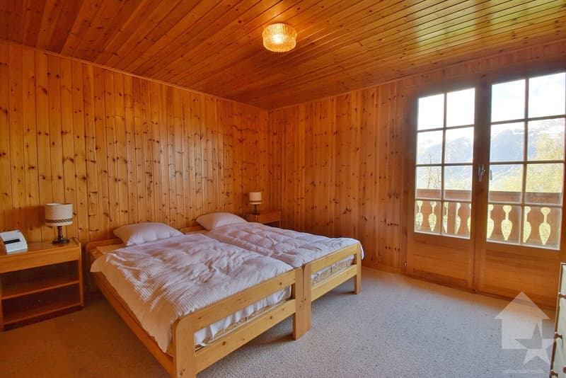 Magnifique chalet à la montagne avec une vue splendide et panoramique (11)