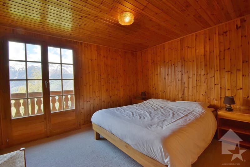 Magnifique chalet à la montagne avec une vue splendide et panoramique (12)