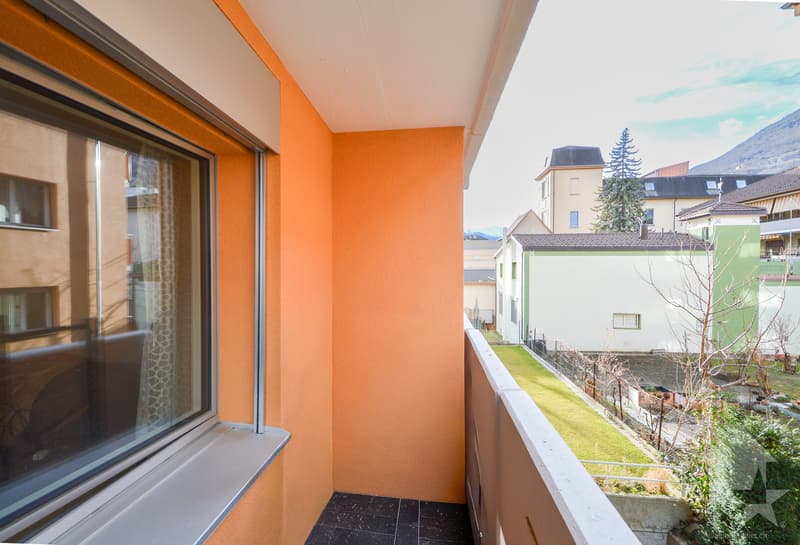Appartement de ville de 2 pièces avec balcon dans un immeuble rénové (10)