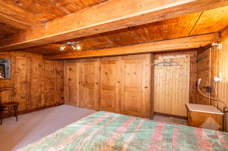 Authentique maison villageoise du 18ème avec espaces extérieurs (6)