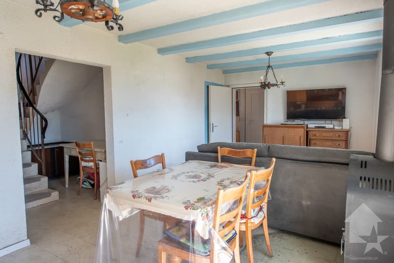 Charmant petit chalet 4.5p, superbe situation, calme, vue, ensoleillé! (10)