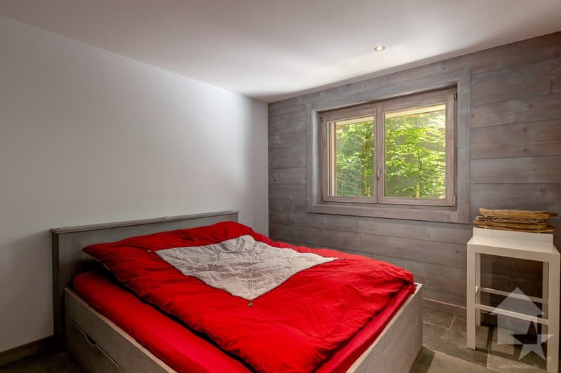 Luxueux appartement de 4.5 p, état de neuf, 3 sdb, vue splendide (5)