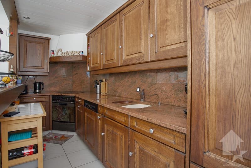 Spacieux appartement de 3.5 pièces, 125 m², deux salles de bains (3)