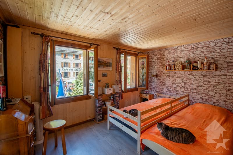 Maison de village au coeur de Salvan, un cocon authentique (9)