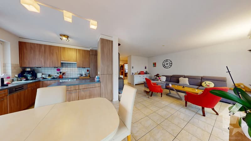 Appartement 4,5 avec box situé à Châteauneuf-Conthey (4)