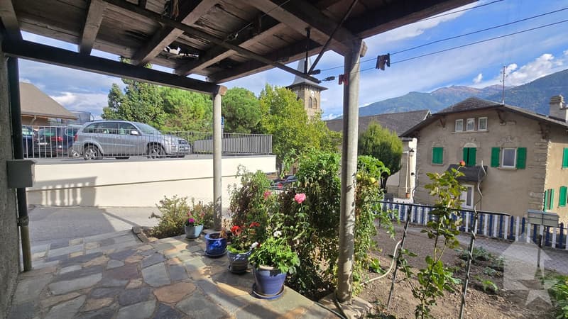 Maison villageoise jumelée à rénover entièrement (6)