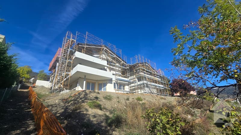 Appartement neuf 4.5 pièces de 139m2 à Botyre quartier Rougenan (4)
