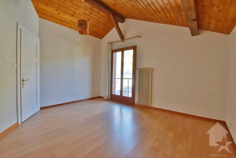 Charmante villa de 4.5 pièces très bien orienté (10)