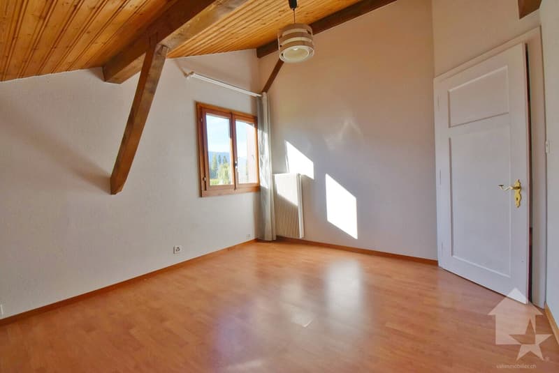Charmante villa de 4.5 pièces très bien orienté (11)