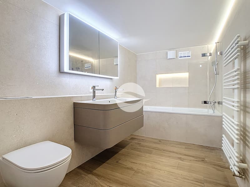 Rez inf. : Salle de bains
