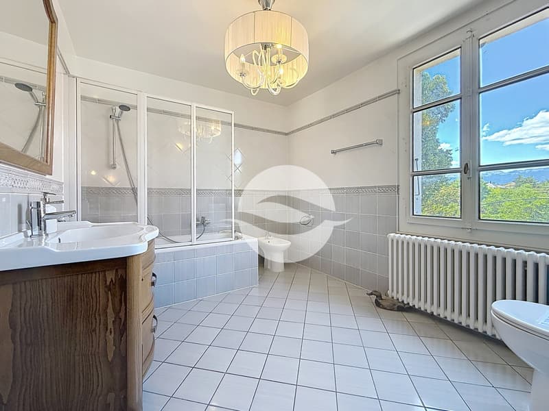 1er : Salle de bains
