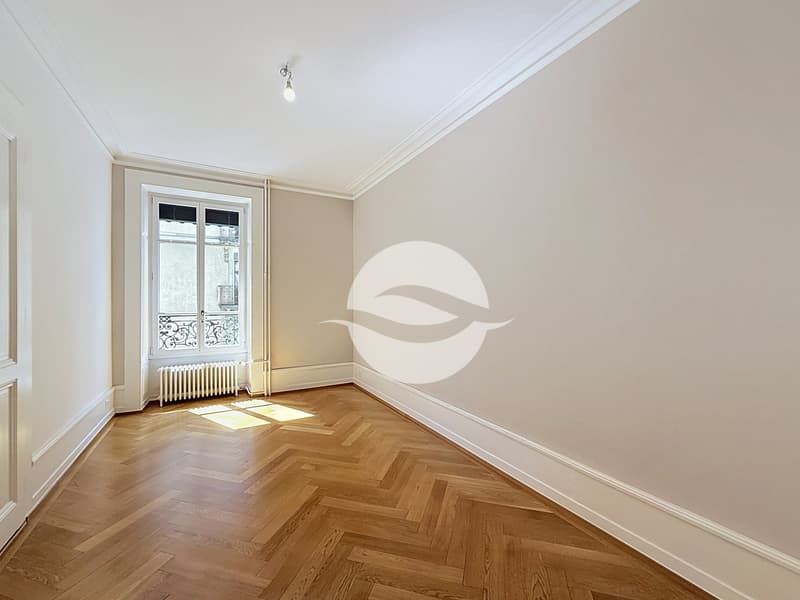 Magnifique appartement de 6 pièces situé au Centre-Ville, objet rare!! (8)