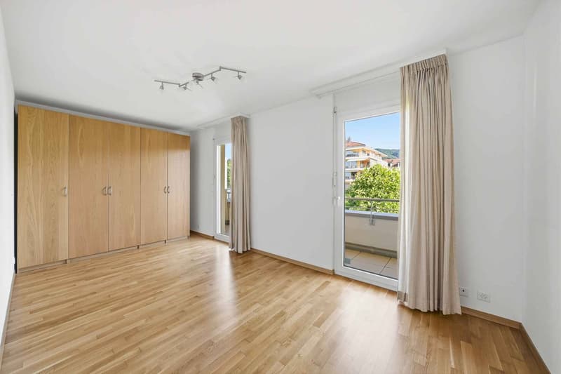 Duplex de standing de 7.5 pièces offrant une vue sur le Léman et les Alpes (7)