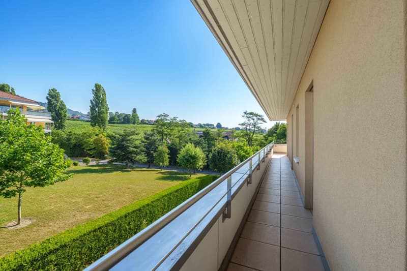 Duplex de standing de 7.5 pièces offrant une vue sur le Léman et les Alpes (10)