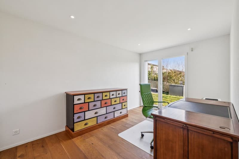Magnifique villa individuelle de 7.5 pièces au design contemporain (9)