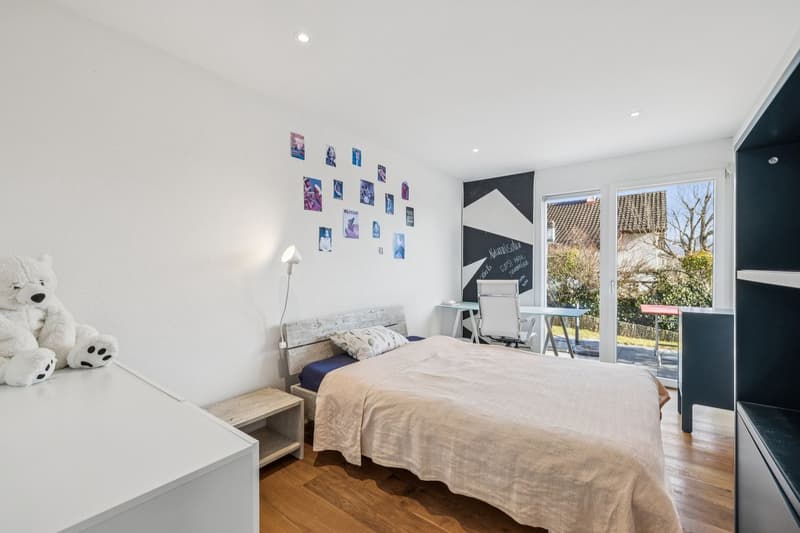 Magnifique villa individuelle de 7.5 pièces au design contemporain (8)
