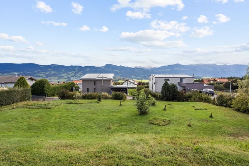 Terrain à bâtir avec permis en force et projet de construction (10)