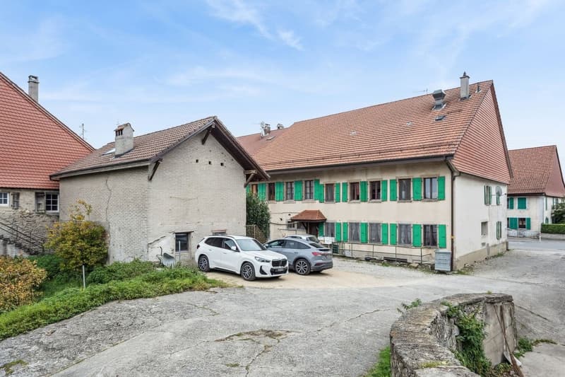 Immeuble mixe avec restaurant et potentiel d'agrandissement (6)