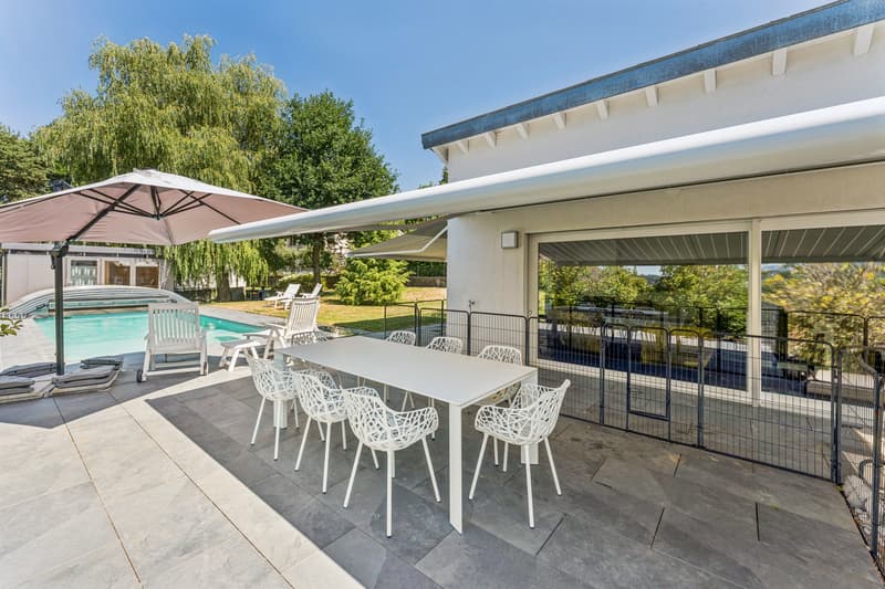 Magnifique villa individuelle de 7.5 pièces au design contemporain (11)