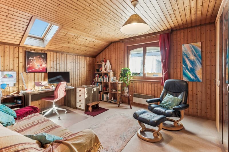 Maison familiale avec vaste jardin et potentiel d'agrandissement (8)