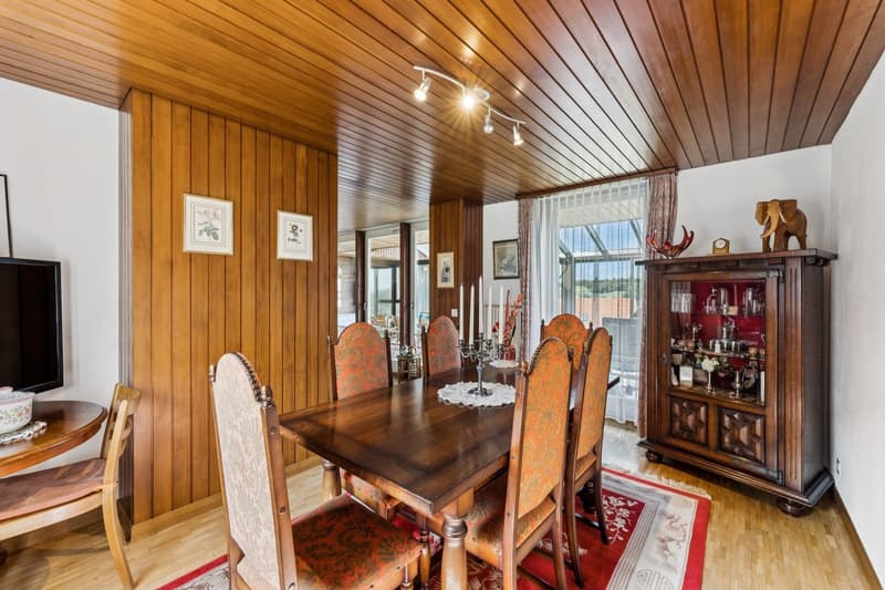Belle maison de deux appartements avec jardin (2)