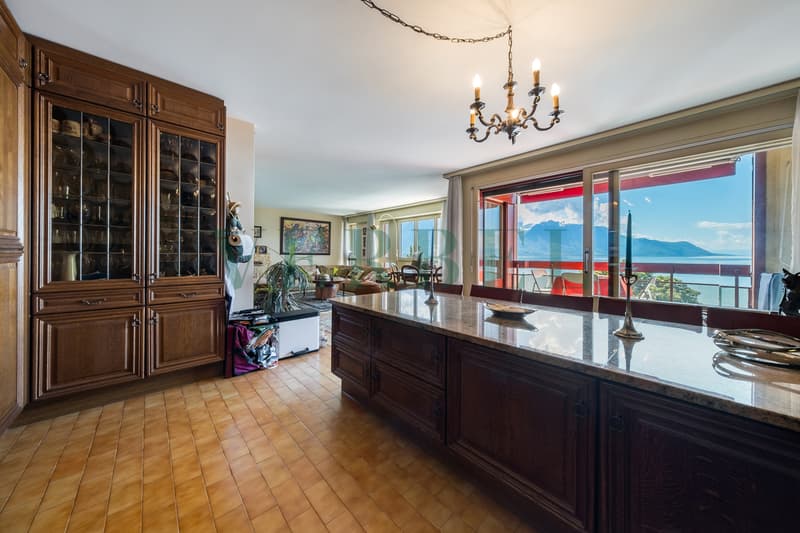 4.5 pièces au bord du lac au coeur de Montreux (5)